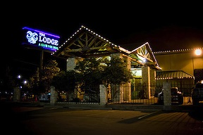 lodge_night